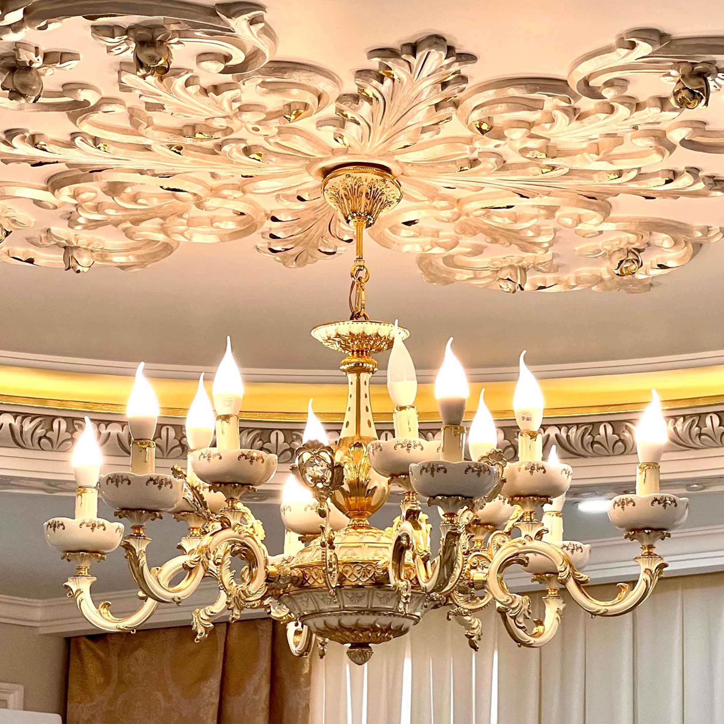 خرید لوستر سرامیکی L1521-6 با طراحی لوکس، 6 شاخه و 12 شعله، آبکاری طلاکرم و بدنه آلومینیومی. مناسب برای پذیرایی، نشیمن و لابی