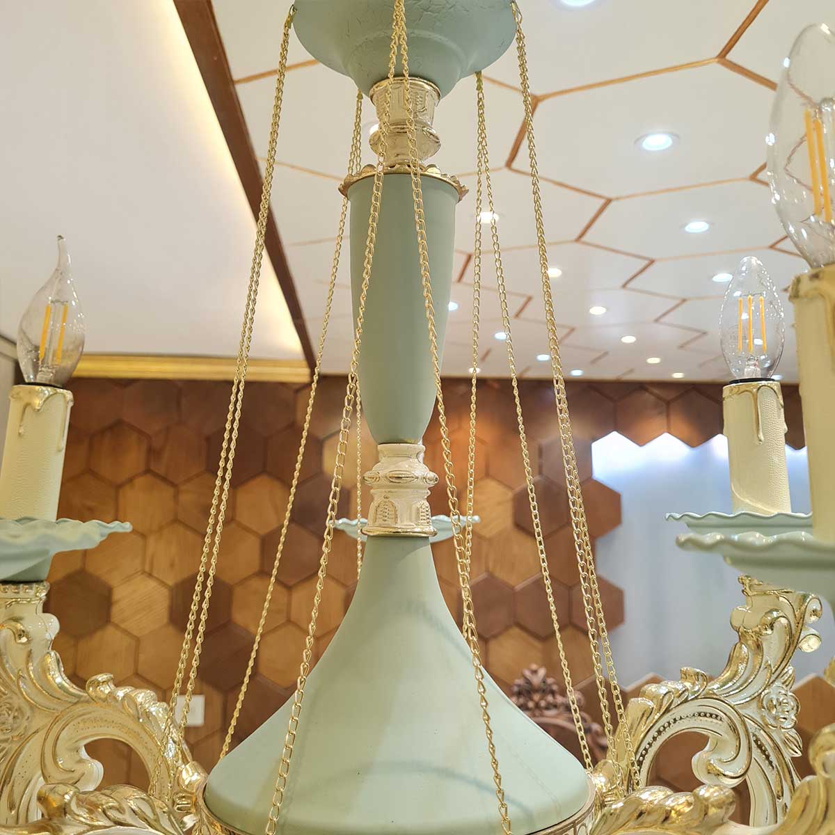 لوستر-نئوکلاسیک-کرم-طلا-فیروزه-ای-خاص-L1627-5-قسمت-ستون